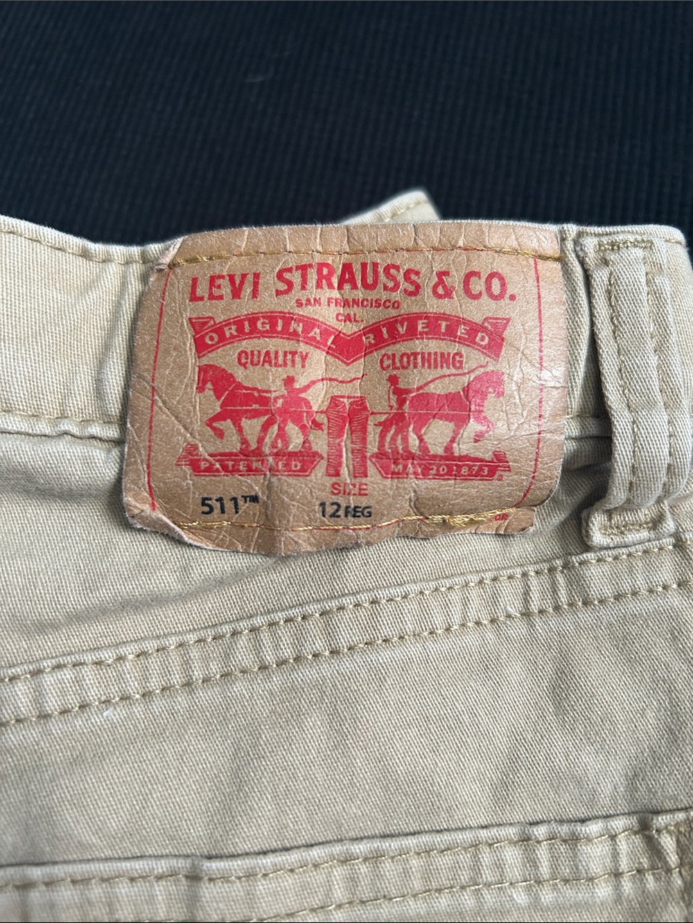 Levi’s - Picture 2 of 2